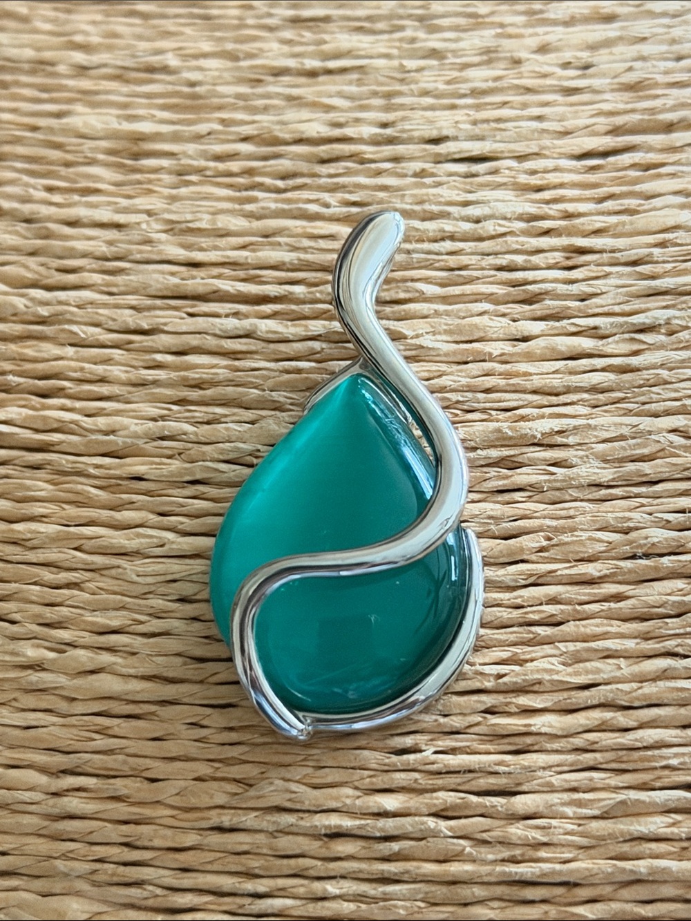 Teardrop Green Glass Pendant Silver Accent